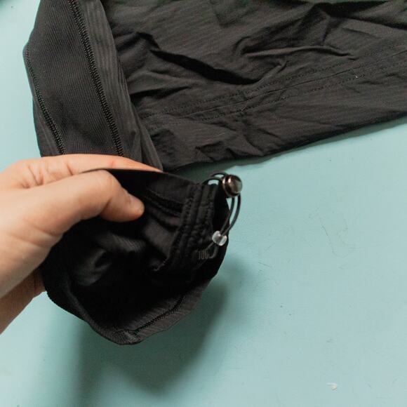 Lululemon Black Dance Studio Mid-Rise Cropped Pant Size 4 - Picture 4 of 10